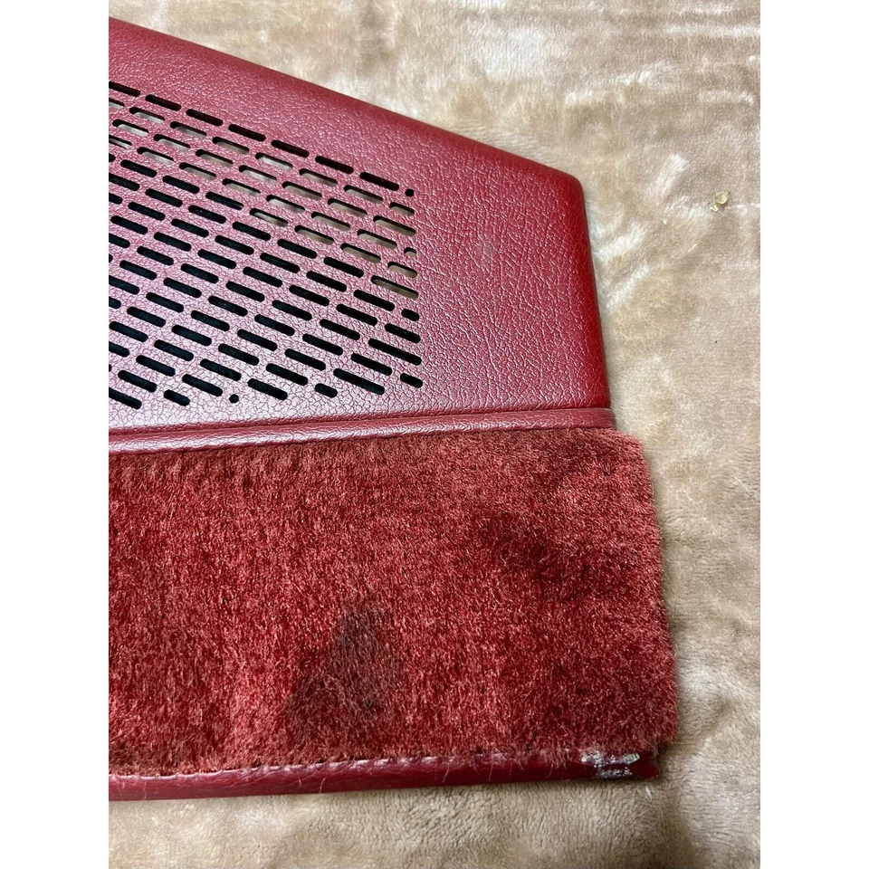 Nissan 300zx 1984-1986 OE pasajero puerta lateral altavoz panel rojo 28175 Foto 2 de 4