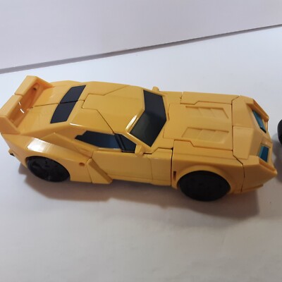 2014 Hasbro Transformers Robots in Disguise Super Talking  Bumblebee  Camaro Car