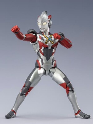 BANDAI S.H Figuarts ウルトラマン Amazon.com: TAMASHII NATIONS - Shin Ultraman - Shin Ultraman