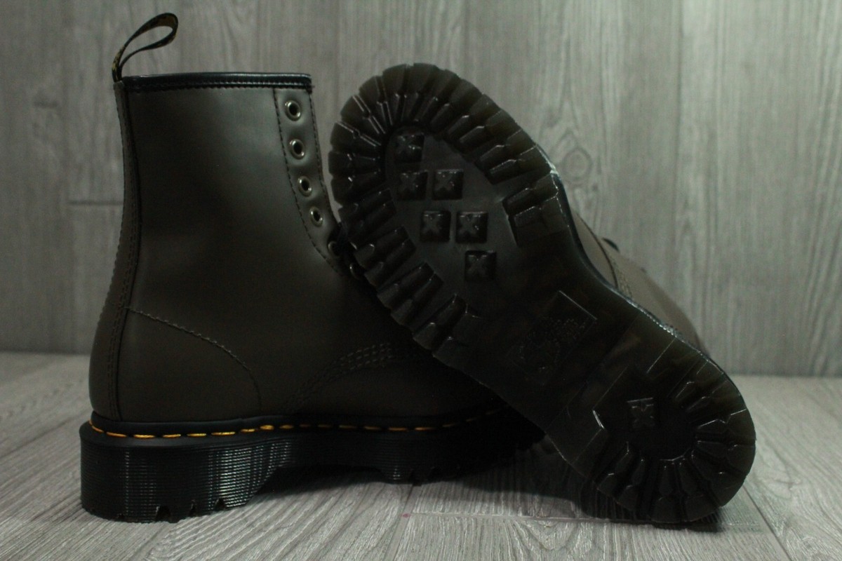Dr Martens 1460 BEX boot in khaki grey. Men’s 8 or Wonens 9 Dr. Martens 1460 Bex Mid – Oneness Boutique main image 2