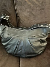 Coach F13731 Soho Black Leather Large Hobo Shoulder Bag – Vintage Designer Purse