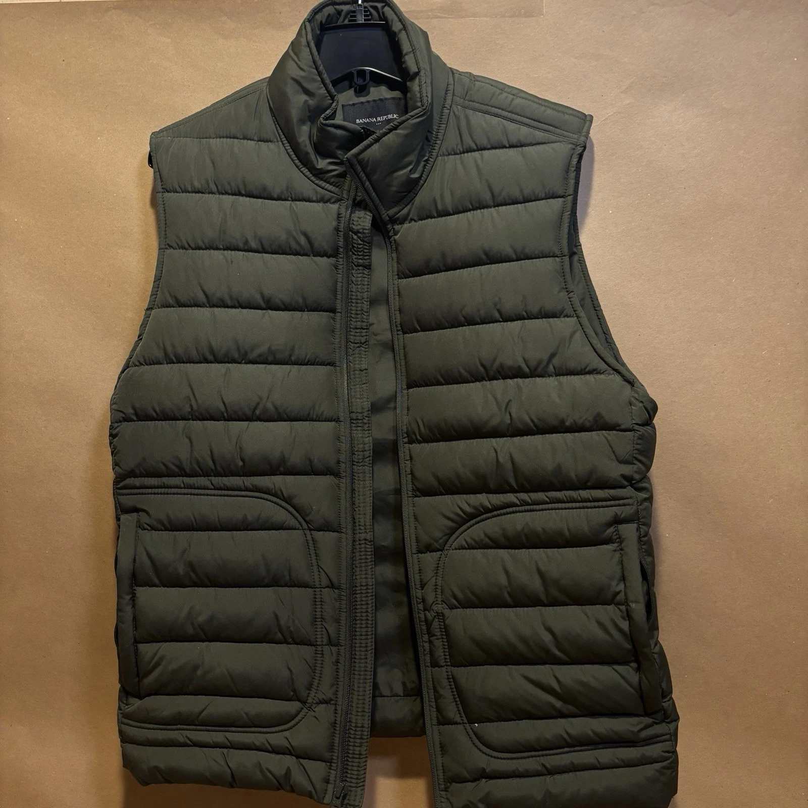Banana Republic Puffer Vest Mens Medium