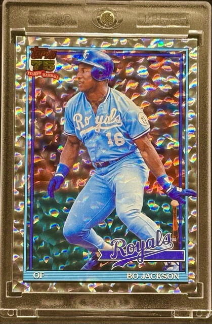 Bo Jackson Cracked Ice Refractor Card Kansas City Royals Mint