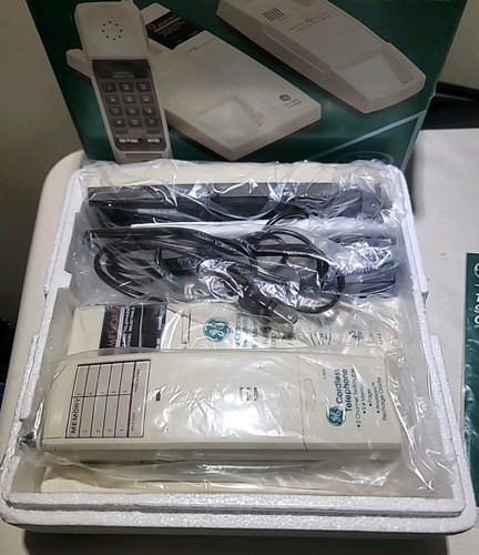 Vintage GE 2-9525 Telefon bezprzewodowy 2 stacje ładowania Antena Przewód zasilający Open Box - Zdjęcie 7 z 7
