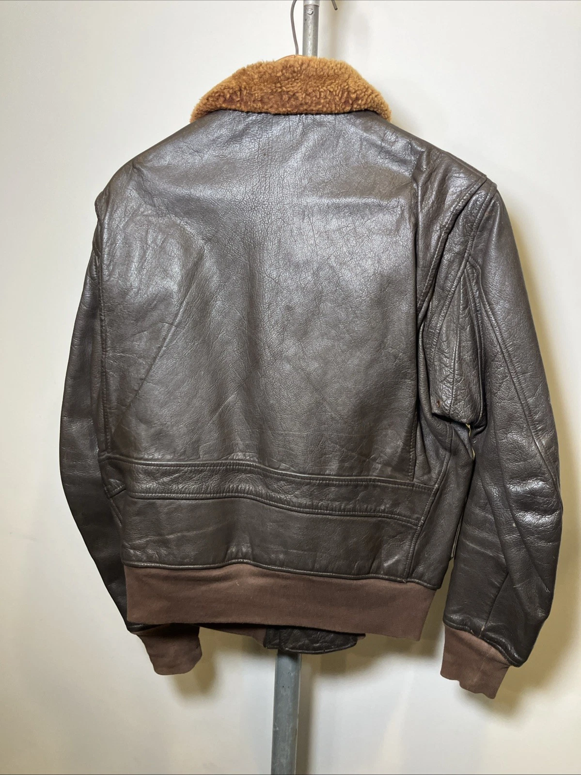 Vintage 60s US Navy G-1 Leather Flying Bomber Jacket Size 42 Military 7823D image 9