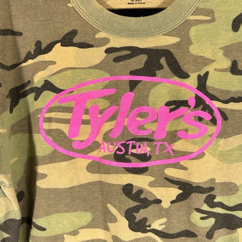 Tyler's Austin TX Shirt Women's Large Green Camo Keep Austin Weird Short Sleeve - Picture 5 of 7