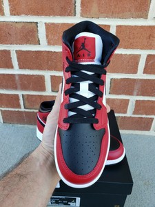 jordan 1 mid chicago grade school