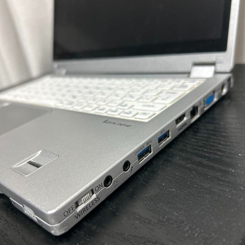 JUNK Panasonic CF-MX5 4GB SSD 128GB Core i5-6300U Windows10 pro - Picture 6 of 11