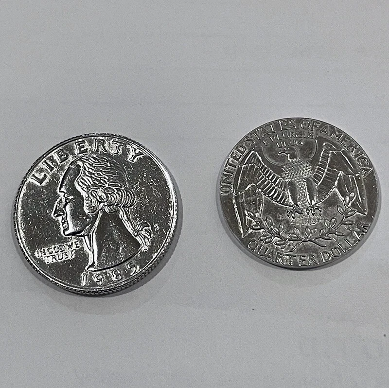 Hollow Detachable Trick Quarter Spy Coin Novelty Gift Free Shipping! - Image 2 of 3