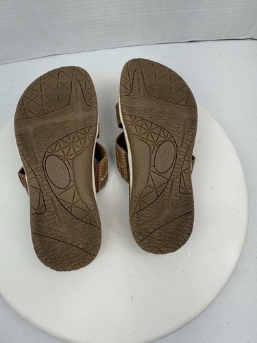 Earth Origins Womens Etstillar Tan Brown Slip On Comfort Sandals Size 6M - Picture 10 of 11