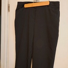 Tommy Hilfiger Women's Sz 6 Black Pin Stripe Dress Pants EUC