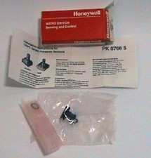 Honeywell 134PC15A2 Micro Pressure Sensor Switch NIB With Extra Ring