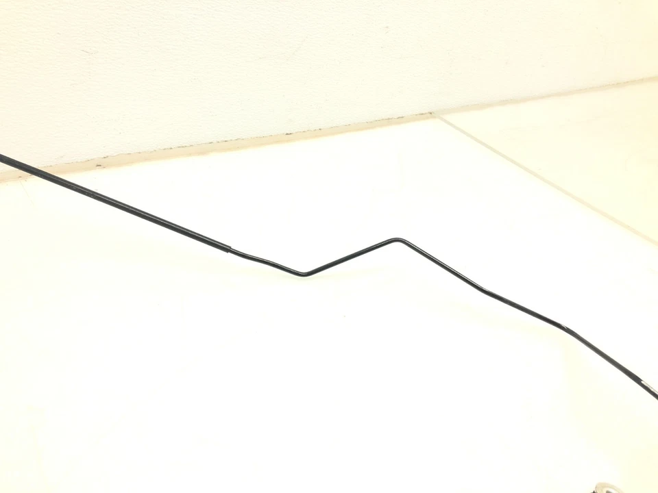 BMW 650i F12 2012-2018 Juego de tubos de manguera de línea de freno de líquido hidráulico delantero OEM. Foto 4 de 4