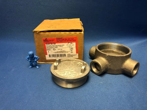 Cooper Crouse-Hinds GUAT26 SA 3/4" with O-Ring Gasket & Ground Screw