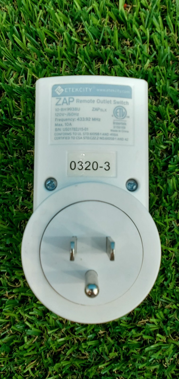 WORKS ZAP Remote Outlet Switch By Etekcity 5 Outlets & Remote (5 Plugs/1 Remote)