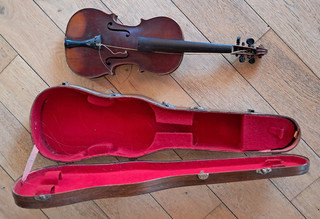 Ancien violon 4/4 étiquette Nicolo AMATI étui bois A restaurer