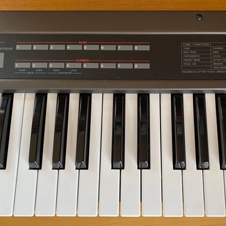 Roland Alpha Juno 2 JU2 Programmable Synthesizer Main Unit Only - Image 3 of 4