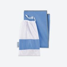 Beautiful Blue Norwex Large and Small Sports Towels SET With Bags these are neat