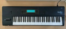 KORG 01/W FD Synthesizer - Serviced! BLUE LED...