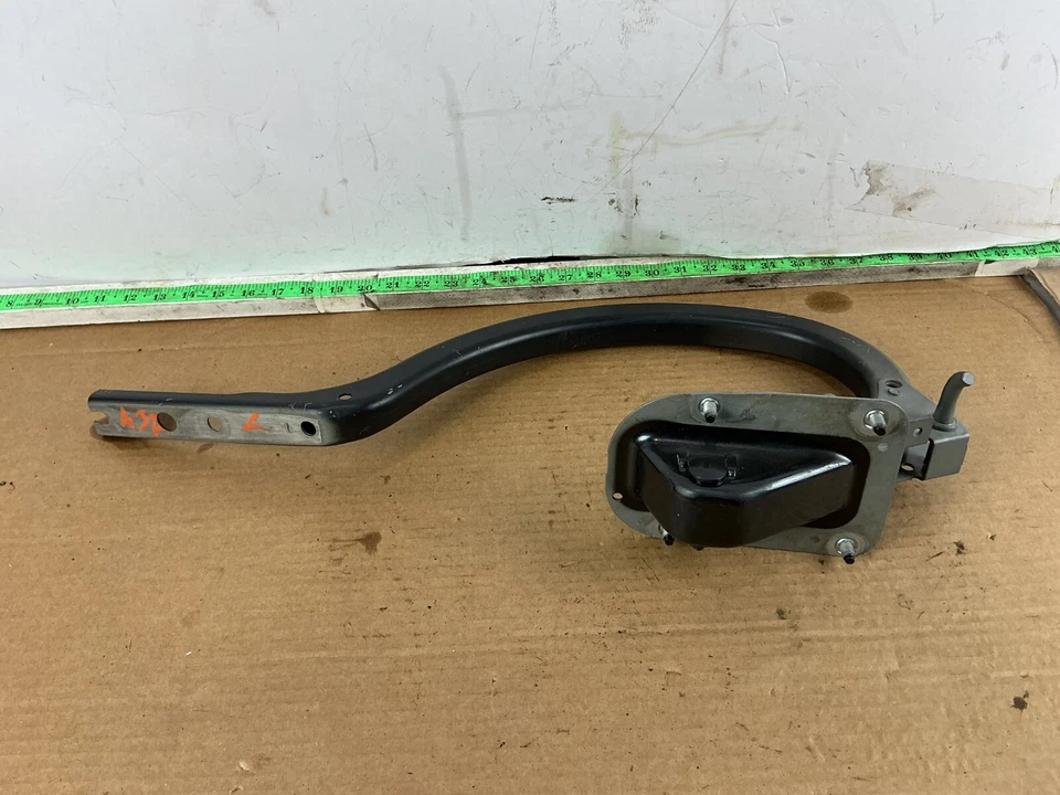 BMW 535i xDrive 2011-2016 trasero izquierdo maletero tapa bisagra soporte 7204237 OEM Foto 2 de 4