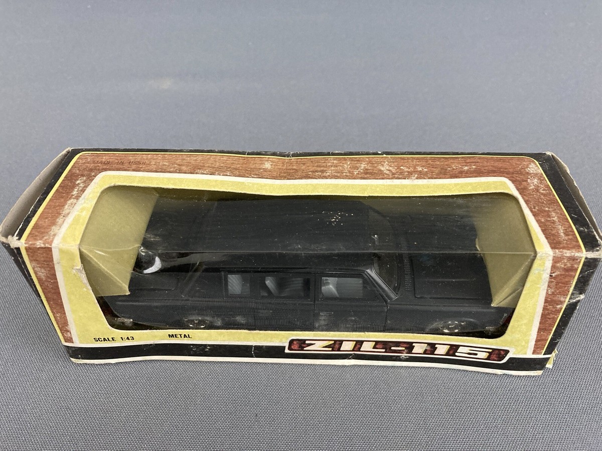 USSR Saratov SB 1/43 - ZIL 115 Noire