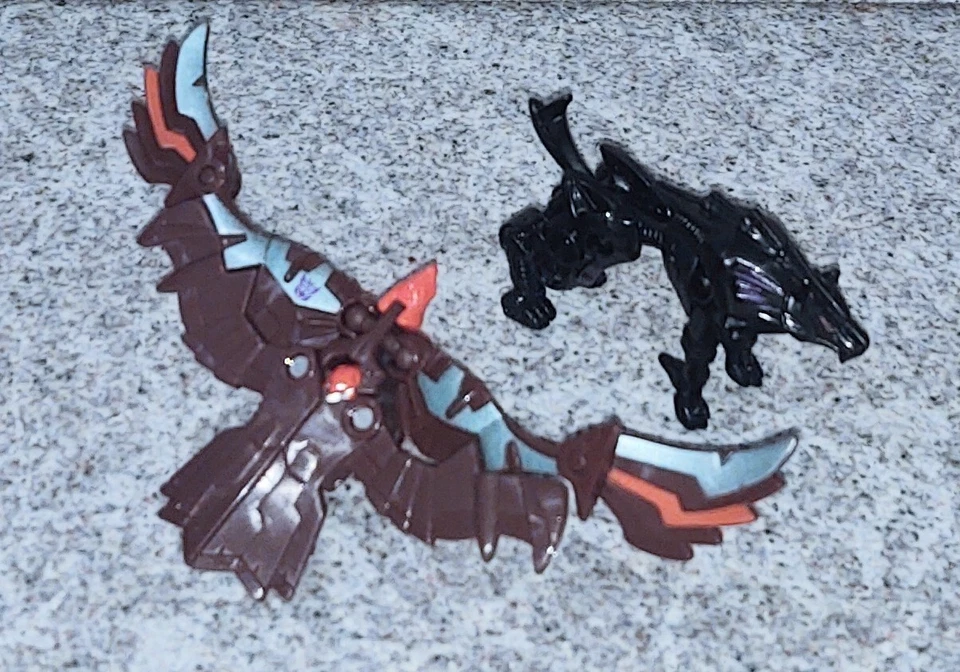 Transformers Universe Predacon Attack Team 2005 Mini Con Team - Image 4 of 4