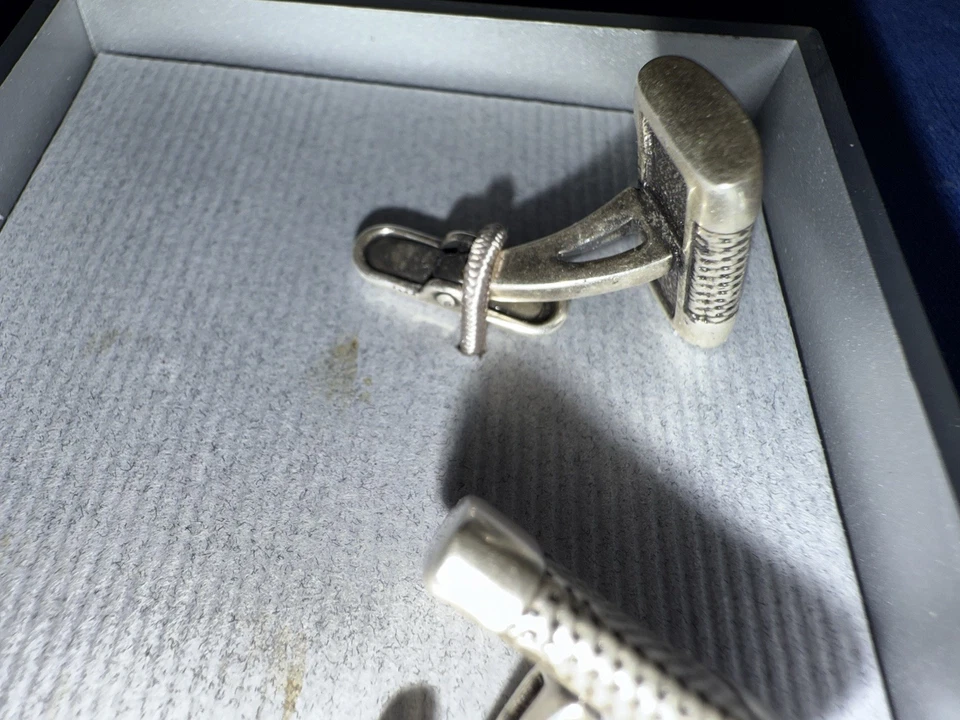 Men's Cufflinks Set Silver Kenneth Cole New York New In Box Never Used Gift Box - Image 4 of 4