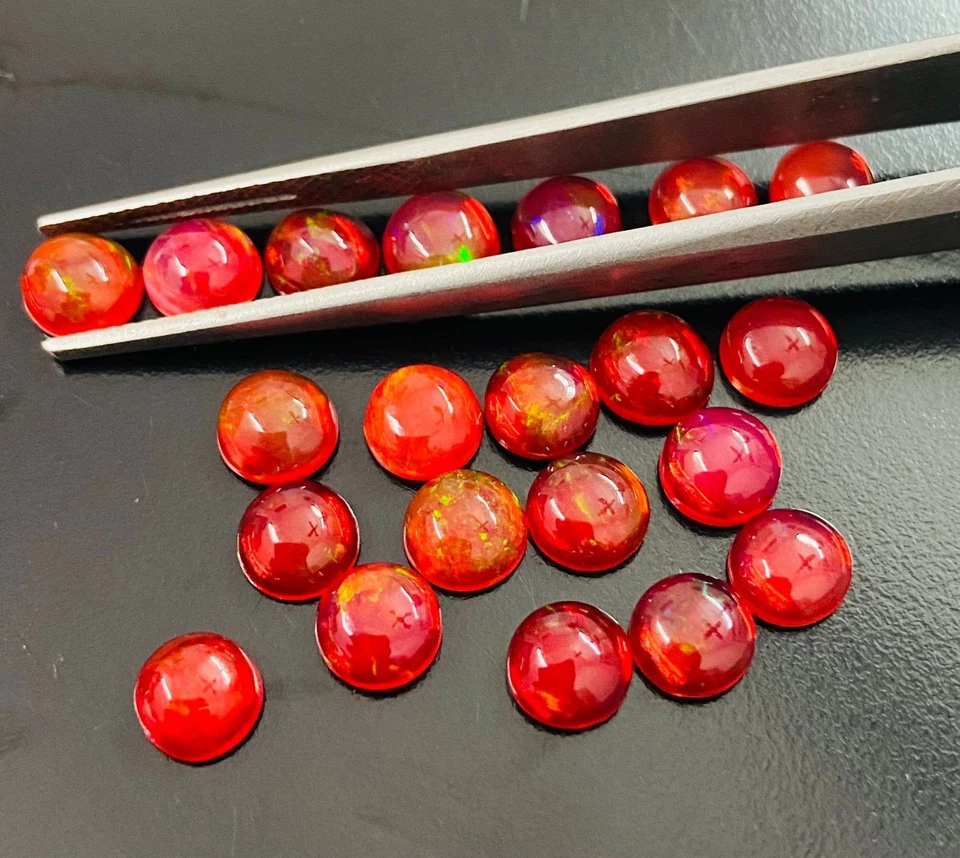 Natural Red Ethiopian Opal Round Cut Cabochon Lot for Jewelry Making 3mm-8mm Foto 3 de 4
