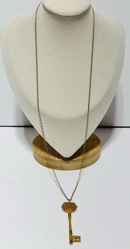 VETEMENTS Collana tono oro con ciondolo chiave 22 23 5 pollici