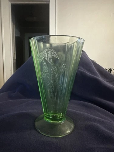 MINT Federal Parrot Depression Glass Green Footed Ice Tea Tumbler / Sylvan