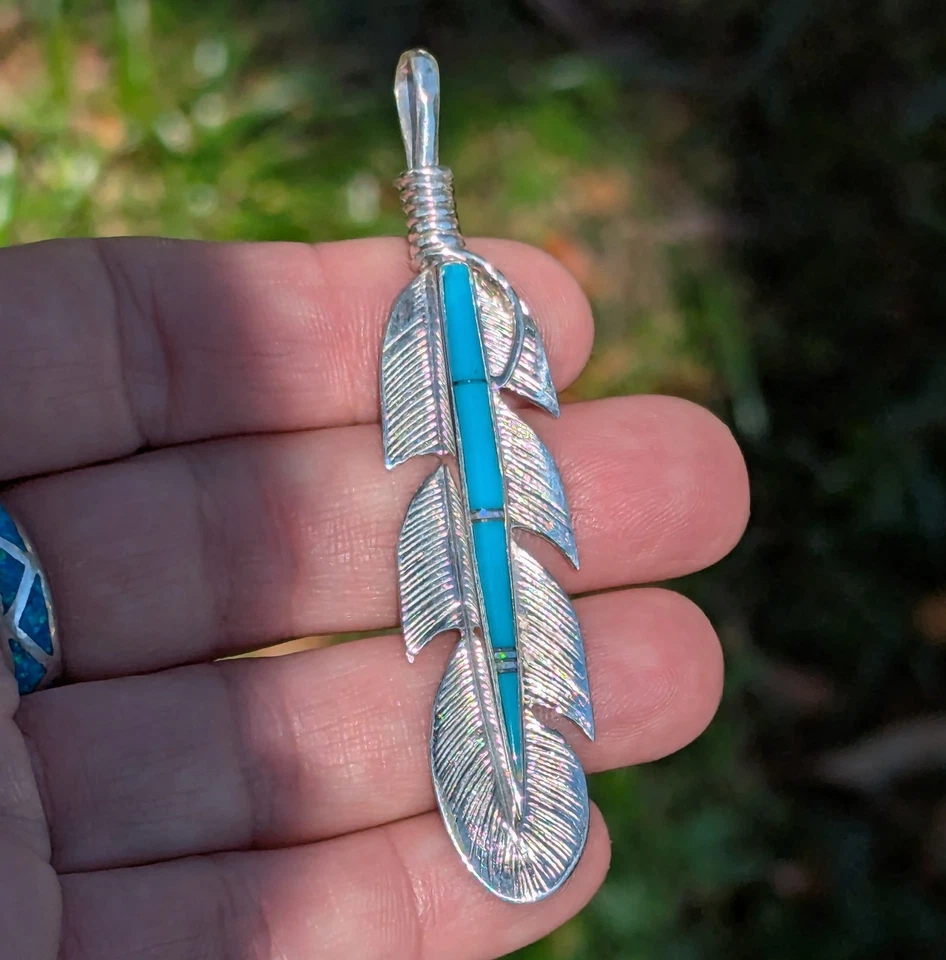 XLARGE 纯银牛仔拉皮斯美洲原住民签名羽毛吊坠 3 — 第 2/4 张图片