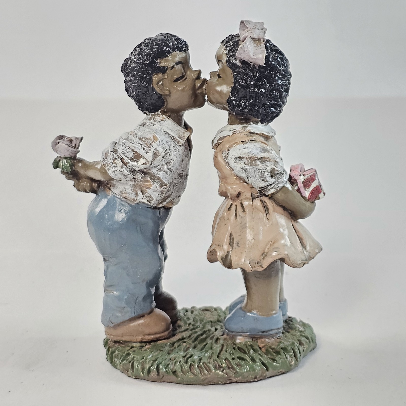 Vintage Kissing With Gifts African American Figurine Approximately 5