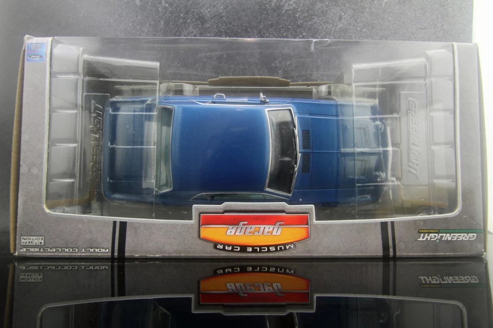 GreenLight Muscle Car Garage 1968 Ford Mustang GT/CS Acapulco Blue 1:18 - Image 2 of 4