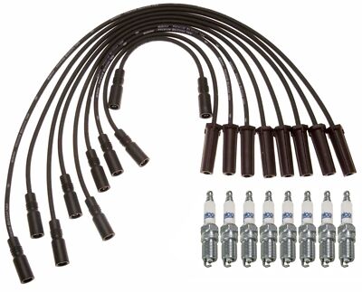 GM OE Ignition Wire Set & 8 ACDelco Rapidfire Spark Plugs Kit For C2500 K3500 V8