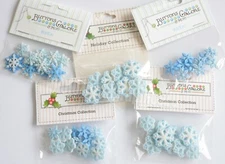Winter Snowflake Buttons / Buttons Galore Holiday Collection / White & Blue