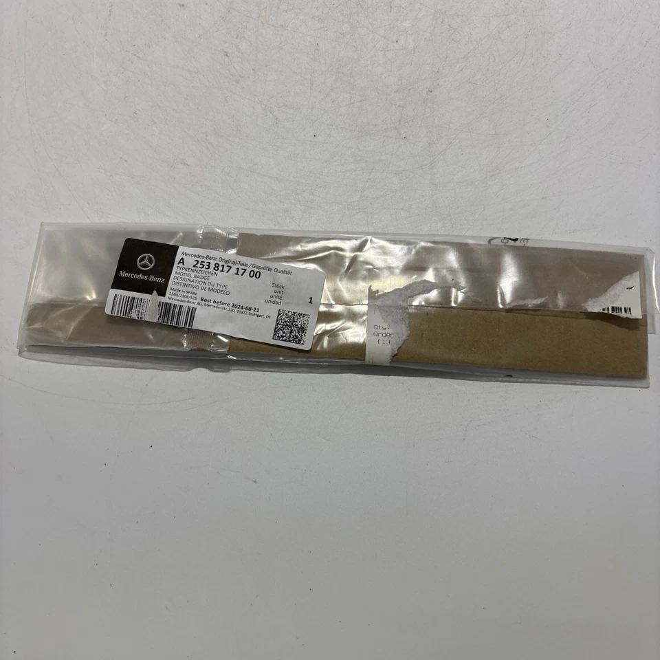 Mercedes-Benz GLC300 Rear Emblem NEW Genuine OEM A2538171700 2016 - 2022 - Image 4 of 4