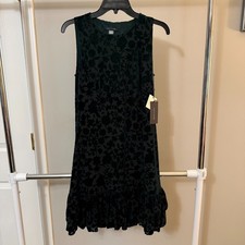 NWT Tommy Hilfiger Women’s Dress Size 4 Green Black Floral Velvet Burnout Ruffle