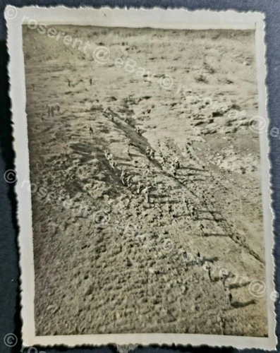 WW2 Iceland - British Soldiers  on a Hillside exercise #6-  photo 10 by 8cm