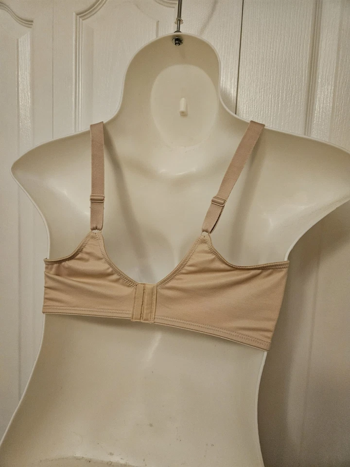 Sujetador minimizador Lilyette Bali ribete de encaje a medida para mujer modelando LY0428 beige  Foto 4 de 4