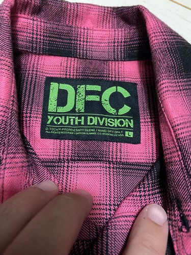 DFC Dixxon Youth Breast Cancer Awareness Flannel Size Youth Large Womens Small - Picture 4 of 8