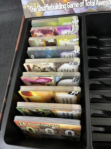 SMASH UP The Shufflebuilding Game of Total Awesomeness! Board Game Paul Peterson - Picture 3 of 4