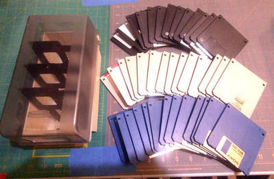 Lot 40 3.5 Floppy Disks 1.44MB HD Formatted Sony BASF Verbatim w Rubbermaid Case