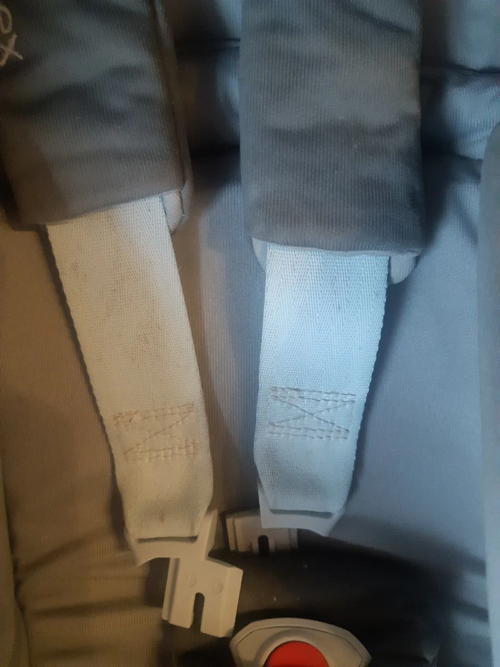 Gebrauchte Babyschale Cybex aton M - Bild 3 von 4