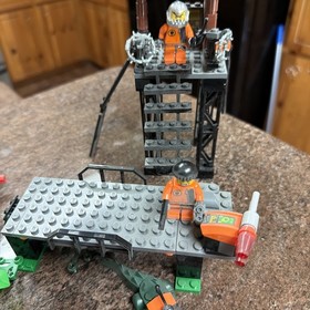 LEGO Agents: 8632 incomplete