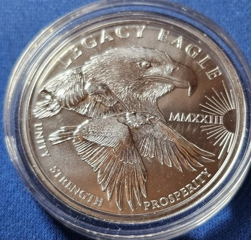 A 1 oz Silver Coin 2023 Cook Islands Legacy Eagle Mint Capsule BU .9999 Fine