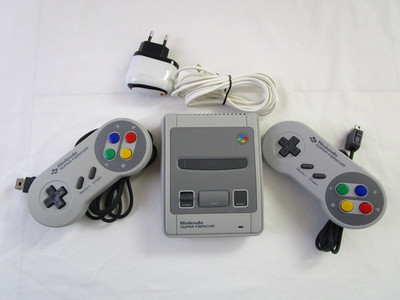 original Nintendo Super Famicom Mini, CLV-301