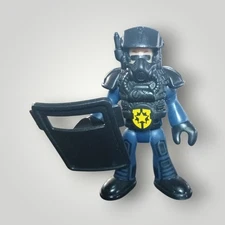 Fisher-Price Imaginext Robot Police Officer Action Figure W/ Shield