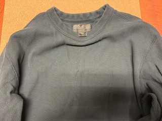 Cuello redondo térmico tejido gofre Filson grande para hombre negro o azul extremadamente oscuro.