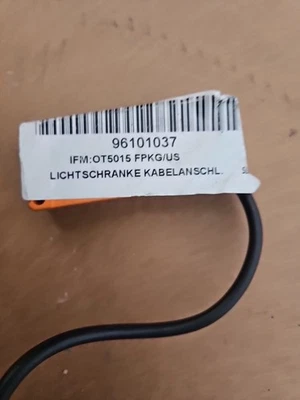 IFM OT5015 Retro-reflective sensor