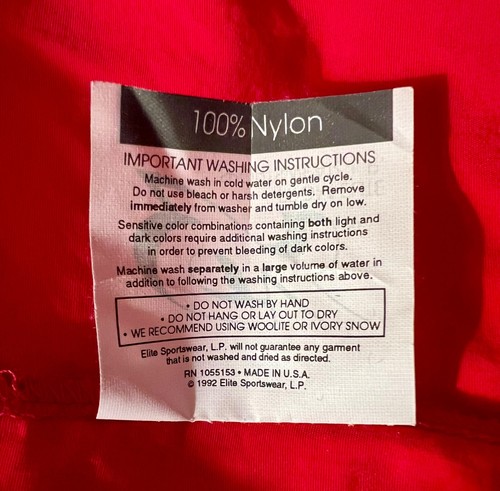 GK RED BOXERS GIRLS MEDIUM NYLON METALLIC "DANCE" WORKOUT ACTIVEWEAR SHORTS SZ M - Picture 8 of 9